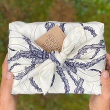 REUSABLE GIFT WRAP
